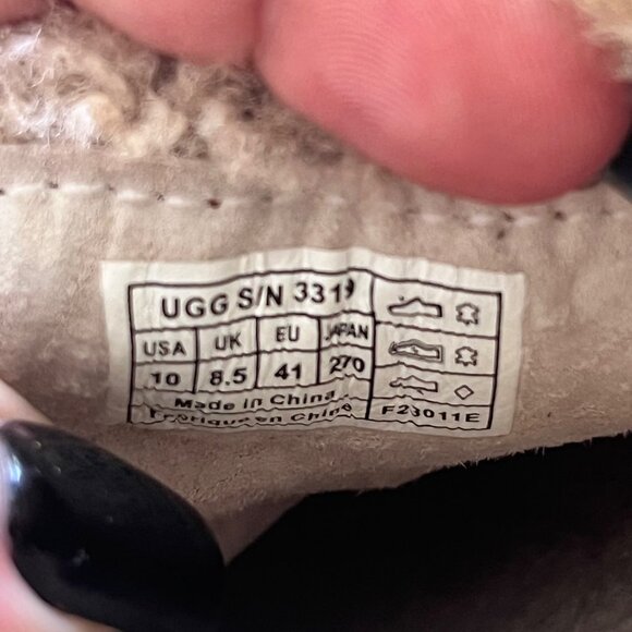 UGG Australia Ariani 3319 Fringe Beaded Moccasin Ankle Booties Brown Size 10 - Picture 8 of 8